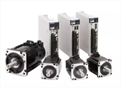 1500*3000mm 500w Racuys Or Ipg Fiber Laser Cutting Machine 1500 * 3000 mm 500 W Racuys arba Ipg pluošto lazerinio pjovimo staklės