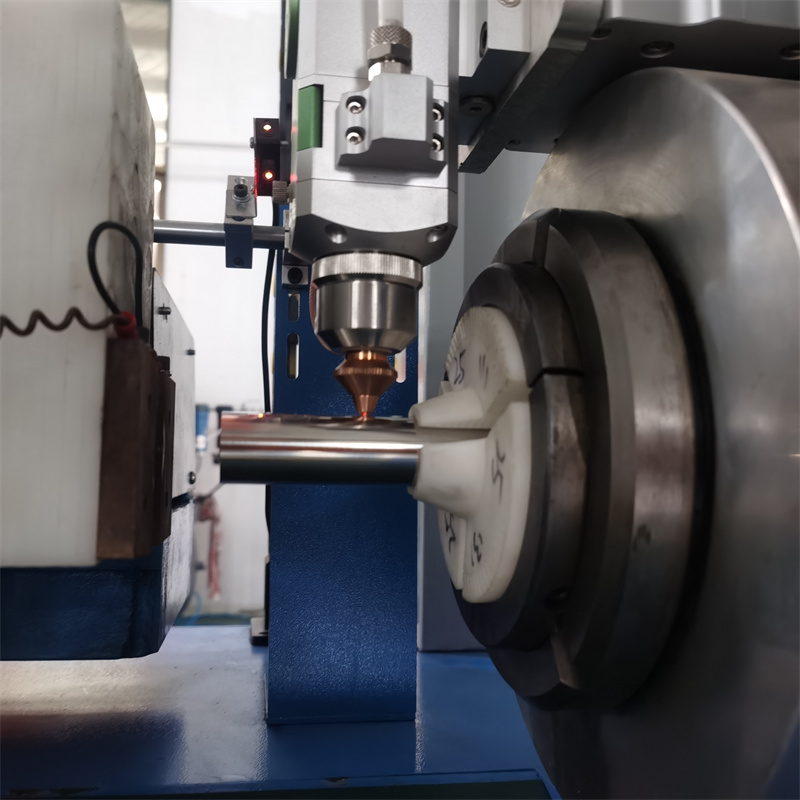 1530 CNC lakštinio metalo pluošto lazerinio pjovimo staklės