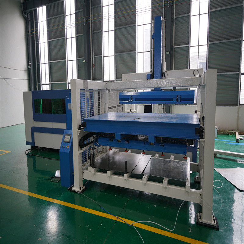 1kw 1,5kw 2kw pluošto lazerinio pjovimo mašina metalo lakštų pjovimui 3000x1500mm