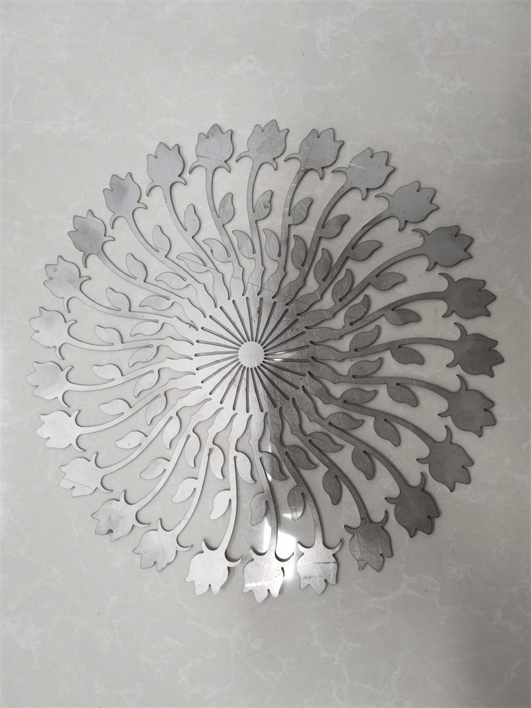 3015 Copper Carbon Stainless Steel Aluminum Iron Metal Cnc Fiber Laser Cutting Machine 3015 vario anglies nerūdijančio plieno aliuminio geležies metalo CNC pluošto lazerinio pjovimo staklės