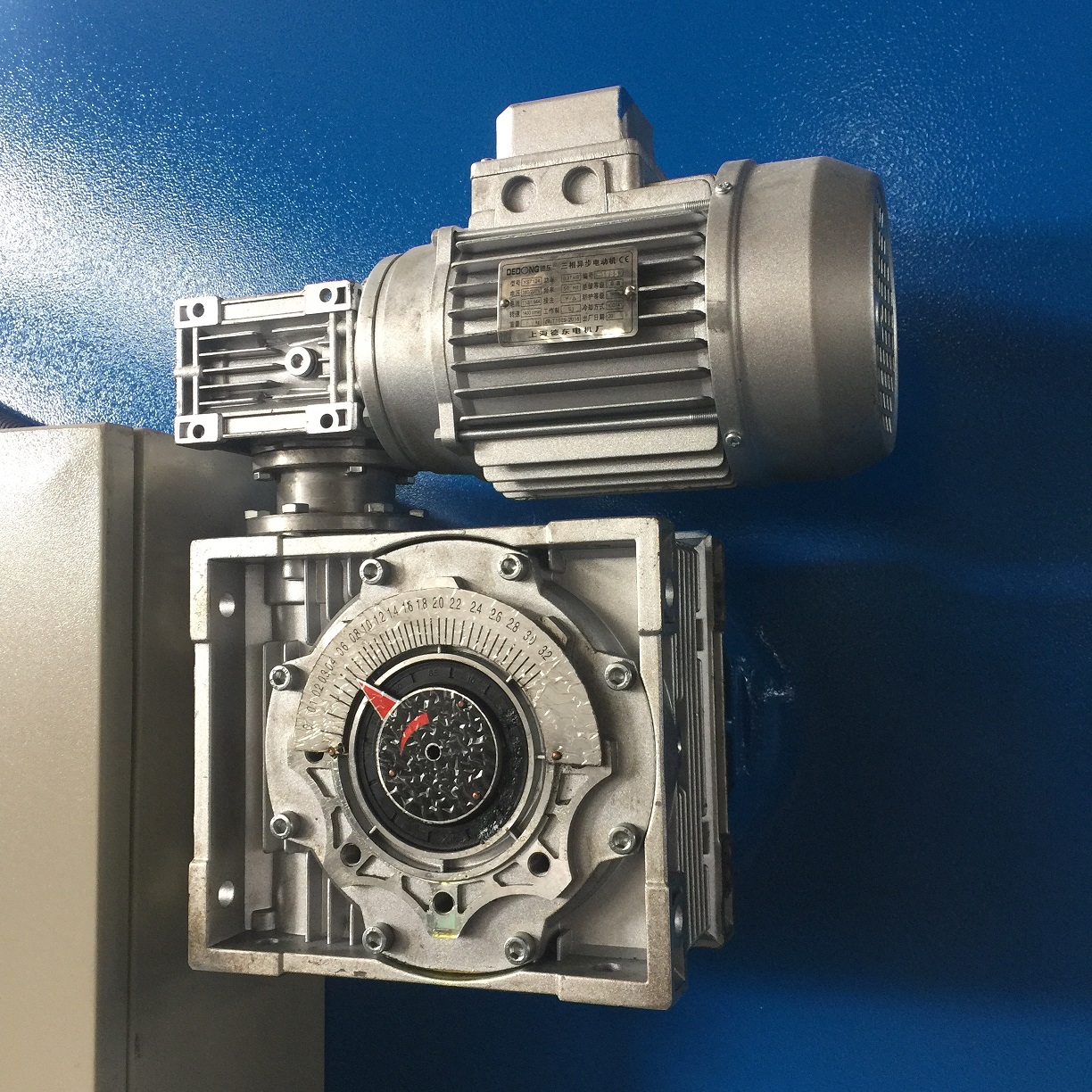 4mm Oem Qc11y-8x3200 Nc Hydraulic Guillotine Guillotine Shearing Machine 4 mm Oem Qc11y-8x3200 Nc hidraulinė giljotinos giljotinos kirpimo mašina