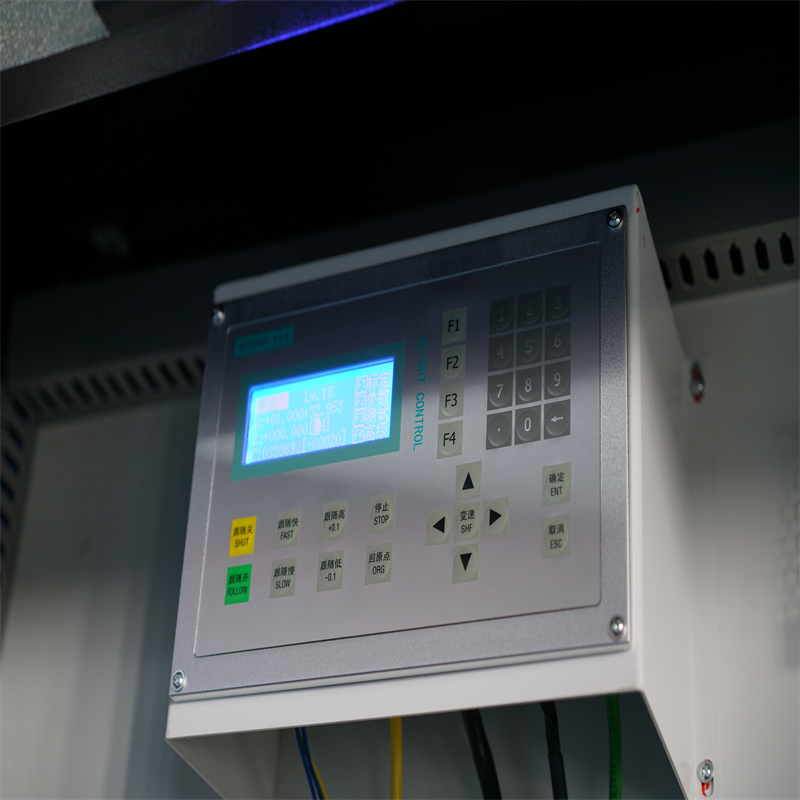 5 mm plieno metalo pluošto lazerinio pjovimo staklės CNC lakštų plokštės kaina