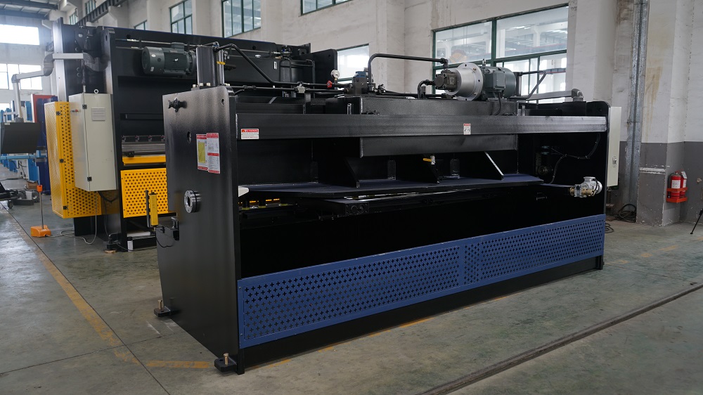 6*3200mm Guillotine Shears Metal Shear Hydraulic Iron Sheet Cutting Shearing Machine 6 * 3200 mm giljotininės žirklės metalo žirklės hidraulinės geležies lakštų pjovimo kirpimo staklės