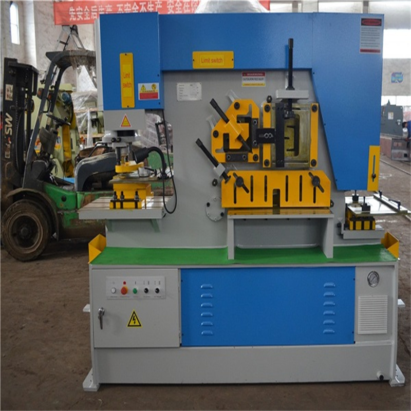 65 tonų 250 t šalto geležies dirbinių 120 t 90 cnc 120 tonų dviejų cilindrų hidraulinis geležies apdirbimo įrenginys