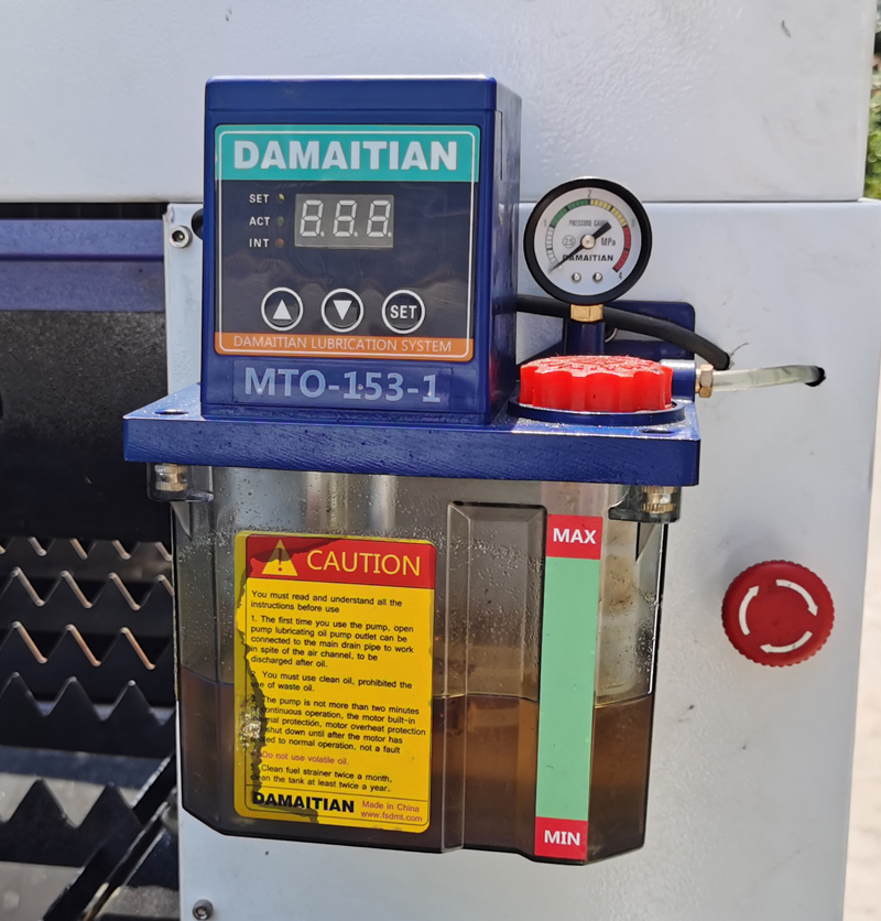 8mm 10mm Carbon Steel Laser Cutter 1530 4020 Cnc Fiber Laser Cutting Machine 8 mm 10 mm anglies plieno lazerinis pjoviklis 1530 4020 Cnc pluošto lazerinis pjovimo staklės