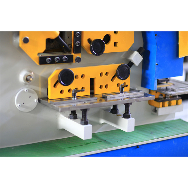 Maža CNC Q35y-16 40 tonų geležies apdirbimo hidraulinė kombinuota perforavimo mašina