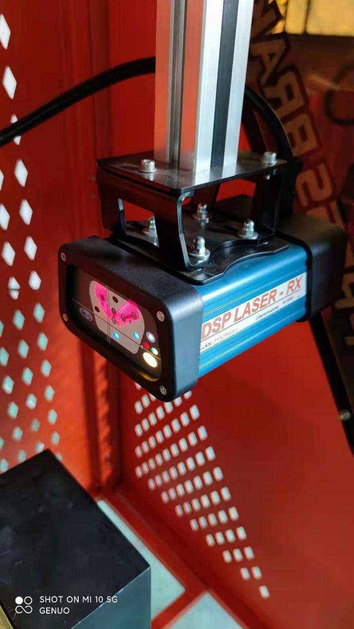 Da-66t Controller Cnc Hydraulic Press Brake Price With 3d Touch Screen System Da-66t valdiklis Cnc hidraulinio preso stabdžių kaina su 3d jutiklinio ekrano sistema