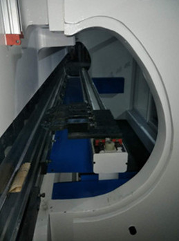 Da53t Cnc System Controller 125t4000 3+1 Axis Cnc Hydraulic Press Brake With Good Quality Da53t Cnc sistemos valdiklis 125t4000 3+1 ašies Cnc hidraulinis preso stabdys, geros kokybės