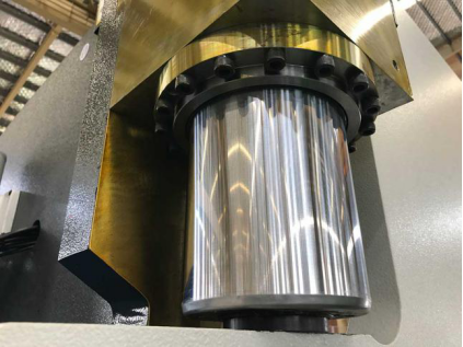 Delem Da66t 125 3+1 4+1 6+1 8+1 Cnc Hydraulic Press Brake For Metal Plate Bending Delem Da66t 125 3+1 4+1 6+1 8+1 Cnc hidraulinis presavimo stabdys, skirtas metalo plokštės lenkimui