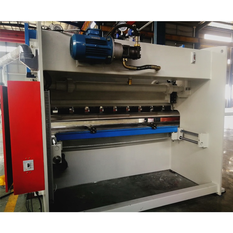 Hydraulic Press Brake 3 Meter 160 Ton High Quality Cnc Wc67y-Bending Machine Hidraulinio preso stabdžių 3 metrų 160 tonų aukštos kokybės CNC Wc67y lenkimo mašina