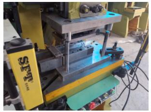 Mechanical Press Machine, 100 Ton Power Press Price Mechaninė presavimo mašina, 100 tonų galios preso kaina