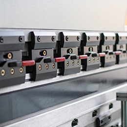 Metal Plate Press Brake Machine / CNC Hydraulic Press Brake Machine Metalinės plokštės presavimo stabdžių mašina / CNC hidraulinė preso stabdžių mašina