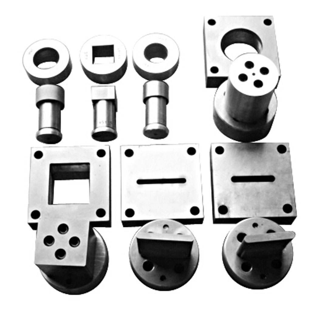 Steel Plate Angle Cutting Punching Notching Machine Hydraulic Ironworker For Sale Parduodamas plieninės plokštės kampo pjovimo štampavimo štampavimo staklės hidraulinis geležies apdirbimas