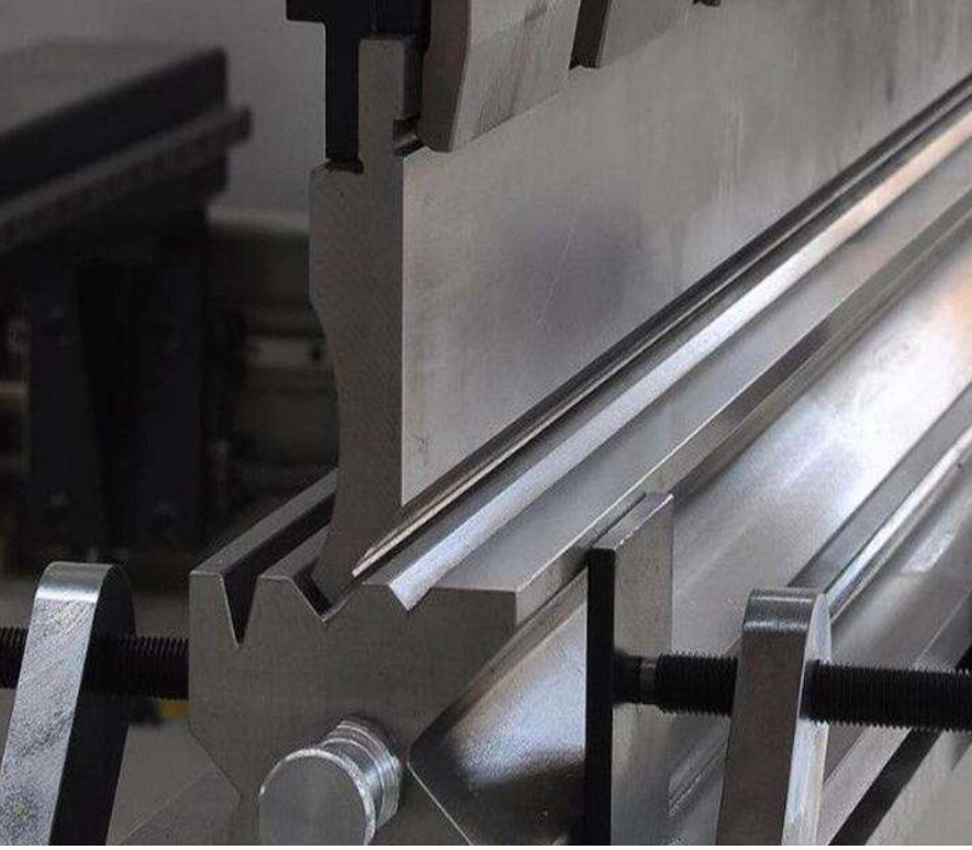 Wc67yk 80 100 160 200 tonų 3200 mm E21 Nc lakštinio metalo alyva hidraulinio preso stabdžių kaina