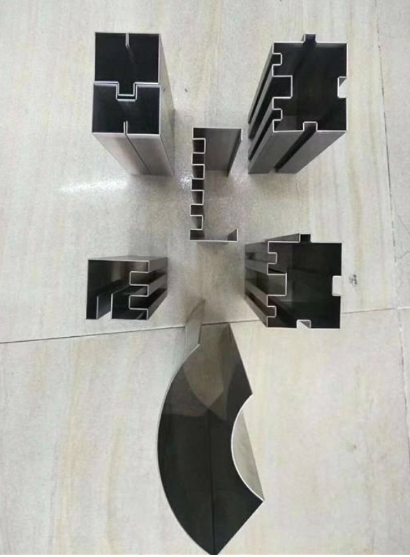 Wc67yk 80 100 160 200 Ton 3200mm E21 Nc Sheet Metal Oil Hydraulic Press Brake Price Wc67yk 80 100 160 200 tonų 3200 mm E21 Nc lakštinio metalo alyva hidraulinio preso stabdžių kaina