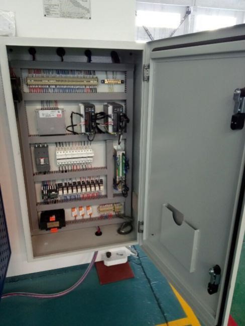 Wc67yk 80 100 160 200 Ton 3200mm E21 Nc Sheet Metal Oil Hydraulic Press Brake Price Wc67yk 80 100 160 200 tonų 3200 mm E21 Nc lakštinio metalo alyva hidraulinio preso stabdžių kaina